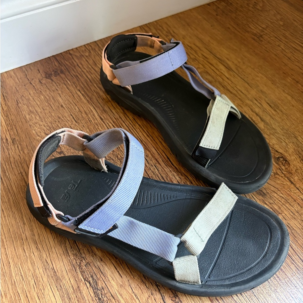 Teva Women's Multi-Color Sandals sz 10